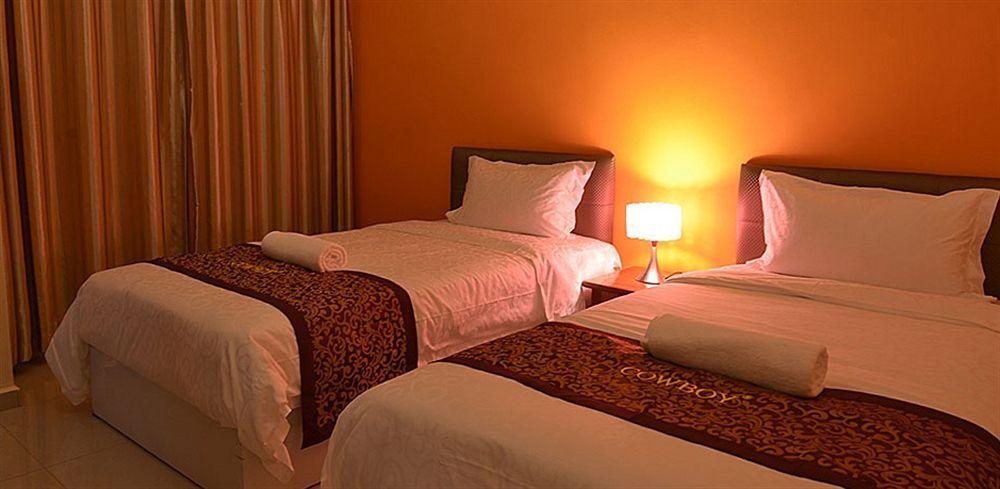 Collection O Hotel Super Cowboy Melaka Zewnętrze zdjęcie