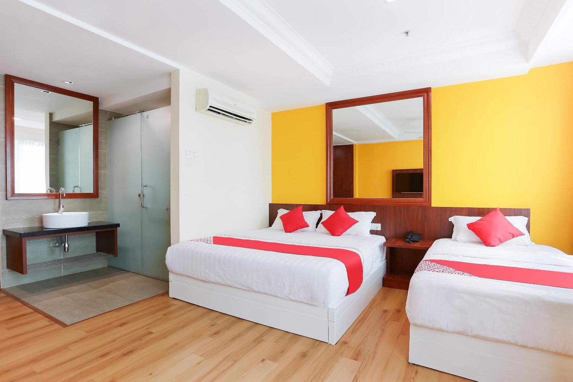 Collection O Hotel Super Cowboy Melaka Zewnętrze zdjęcie