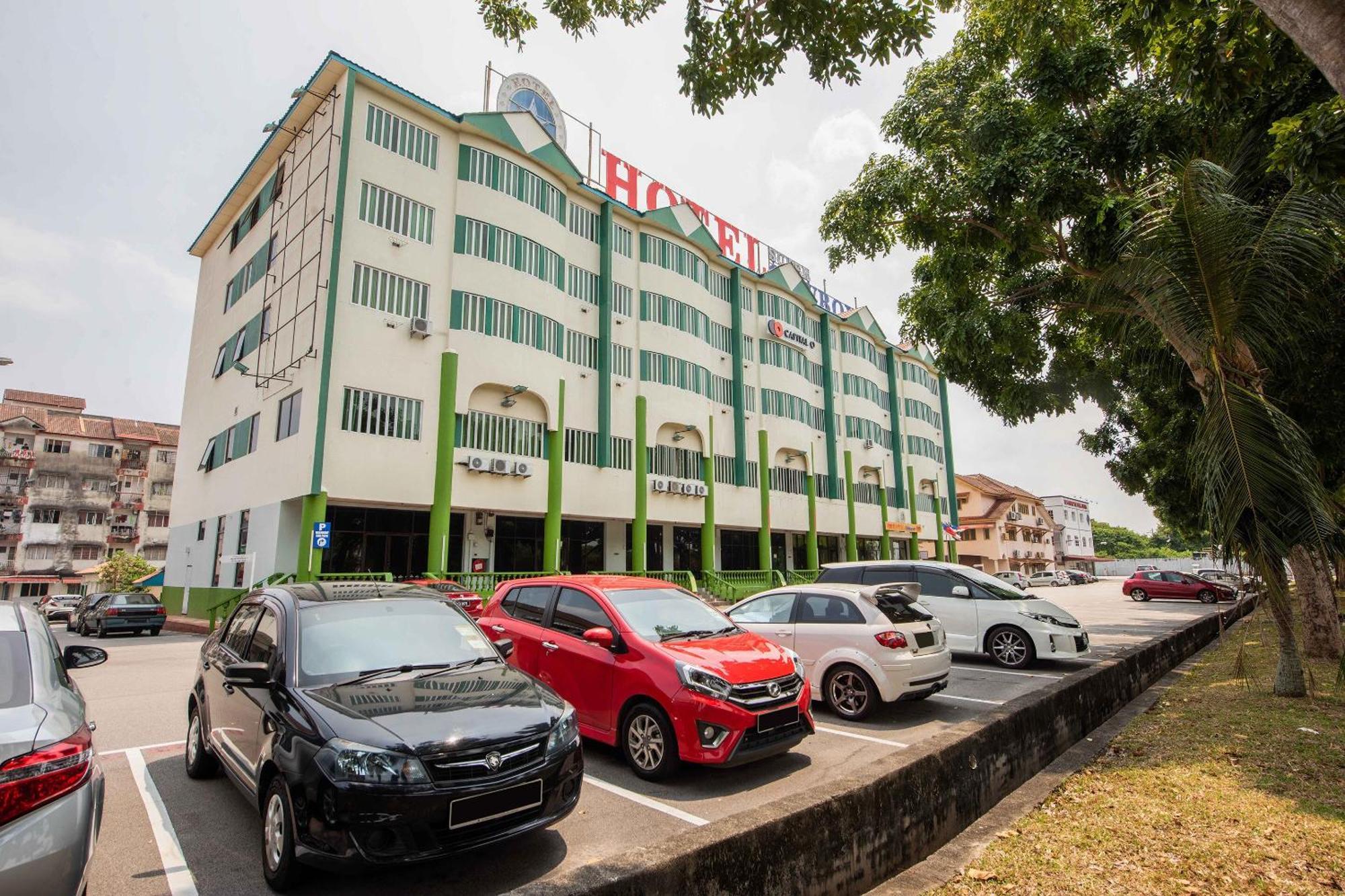 Collection O Hotel Super Cowboy Melaka Zewnętrze zdjęcie