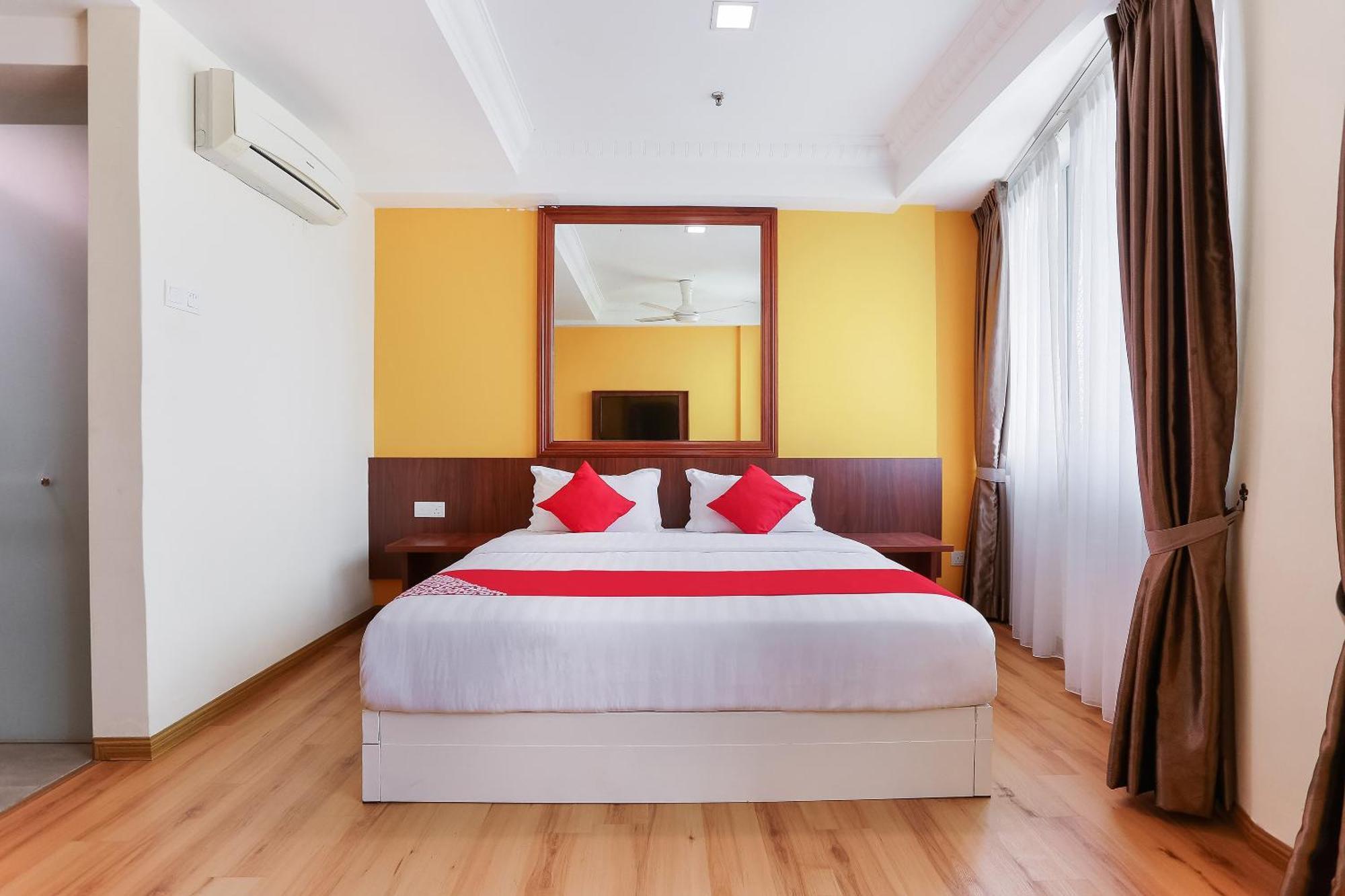 Collection O Hotel Super Cowboy Melaka Zewnętrze zdjęcie
